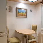 Luxury With Colosseum View Apartment *