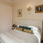 Luxury With Colosseum View