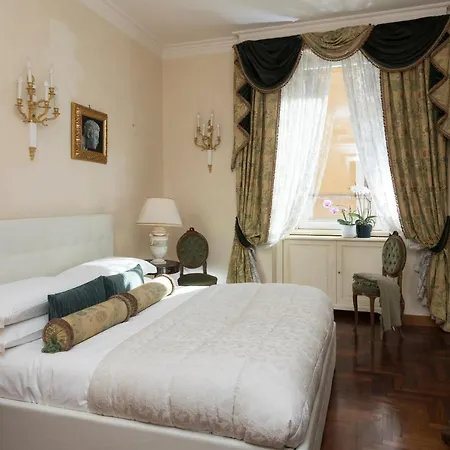 Luxury With Colosseum View Apartment Rome
