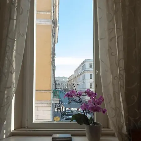 Luxury With Colosseum View شقة *